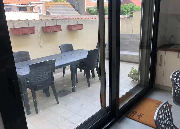 Family 4 * Bourbourg