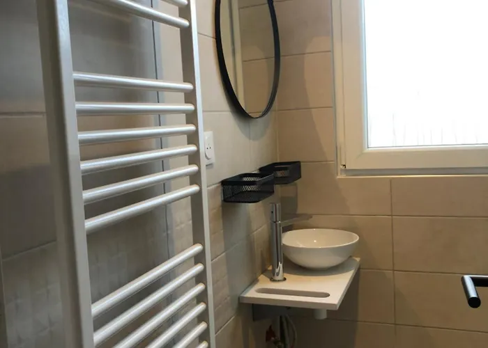 Family 4 * Bourbourg